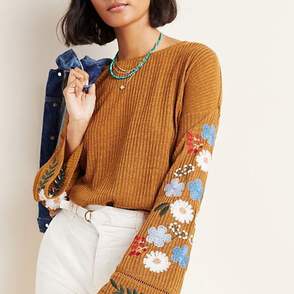 NWT Anthropologie Avie Embroidered Sweater by ISLA MAUDE - Picture 1 of 7